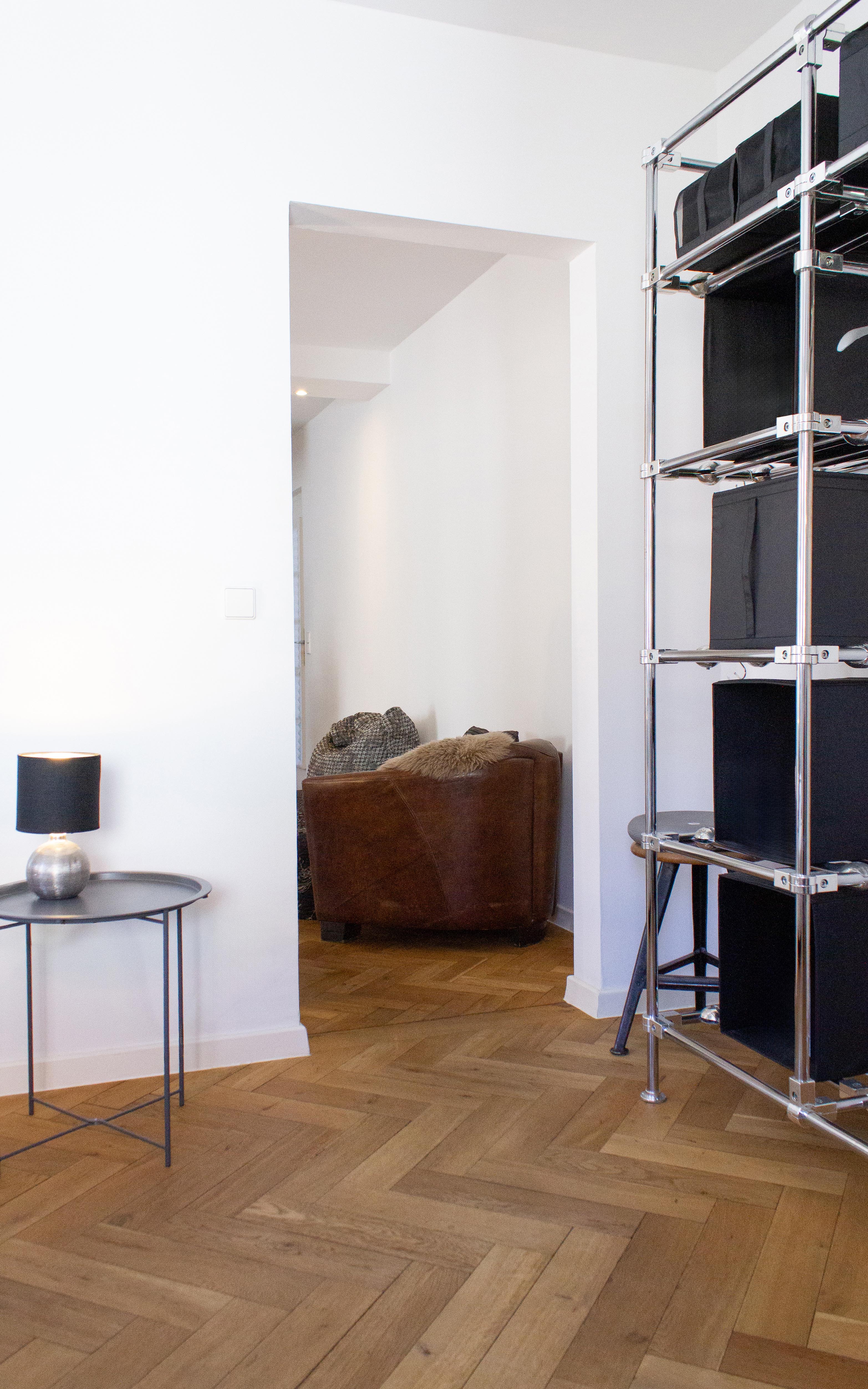 2025-08-20-AW-Appt11-16